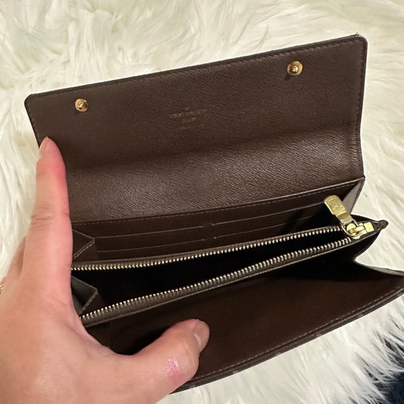 Louis Vuitton Brown Monogram Mini Lin Sarah Ebene Long wallet - Picture 7 of 9